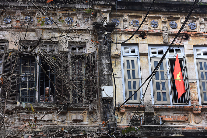 Hà Nội khác lạ sáng mùng 1 tết